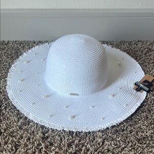 Steve Madden NWT White Sun Hat with Pearl Accents